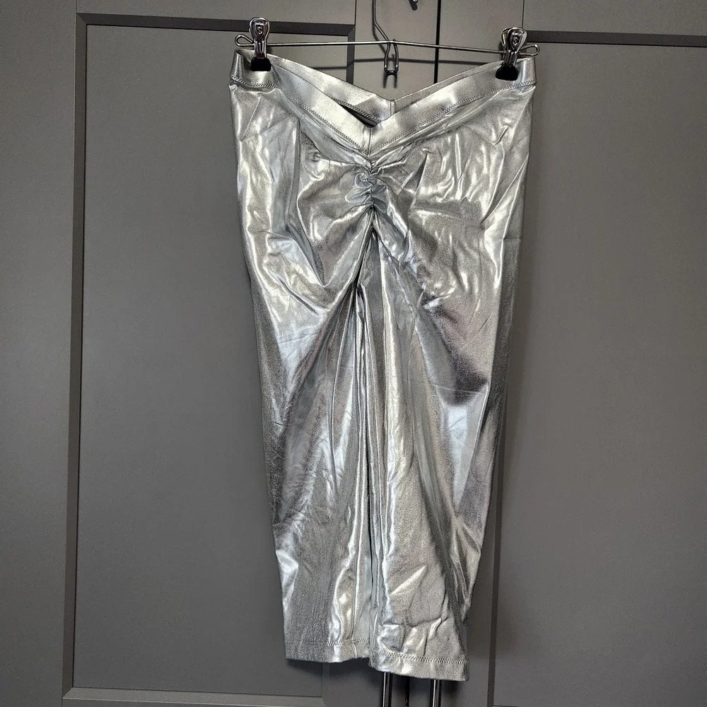 New SKIMS Metallic Swim V Waist Pant Nickel Size M NWT Medium Silver SO-PNT-2806